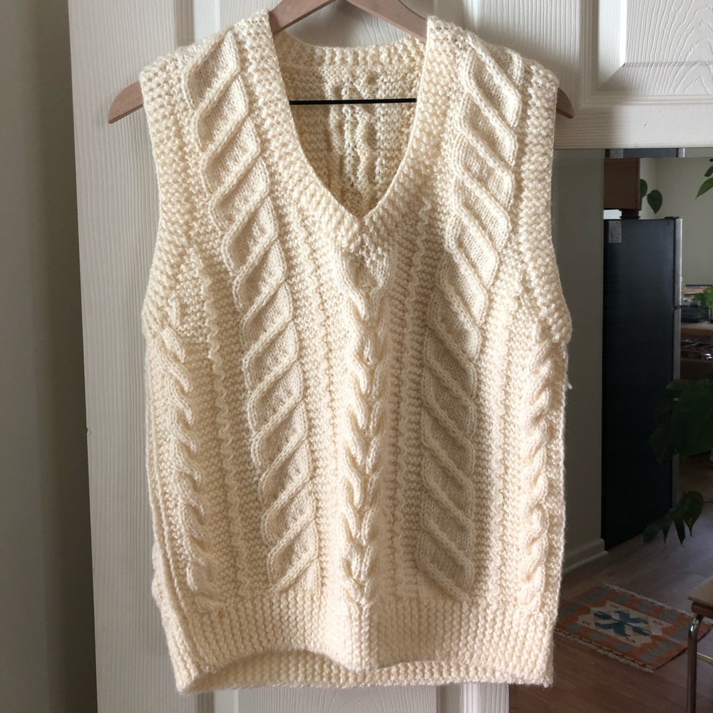 BOGO ‼️ Cream Cable Knit Vest
